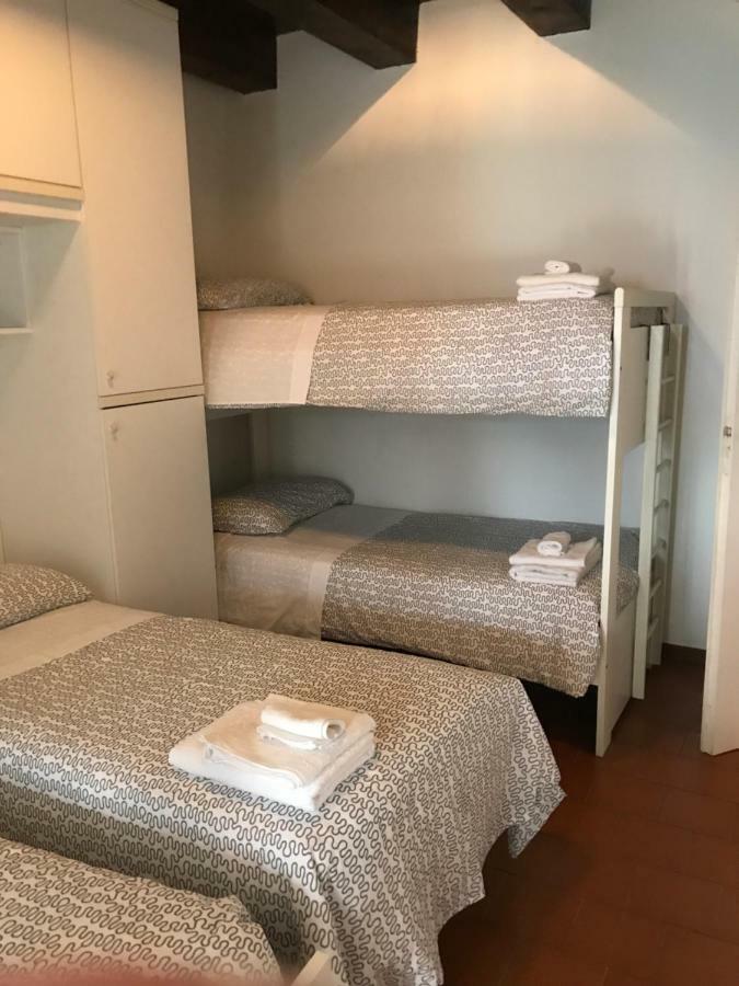 App. Monte Isola Vista Panoramica Villa Kültér fotó